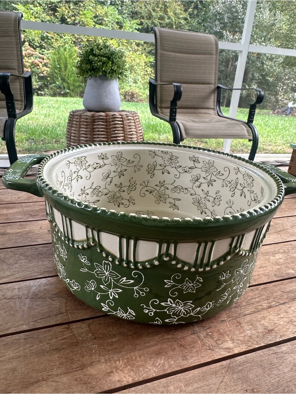 Temptations by Tara Floral Lace 3 QT Casserole Dish